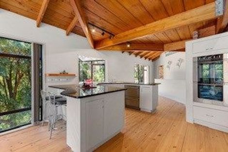 Photo of property in 68 Pah Road, Cockle Bay, Auckland, 2014