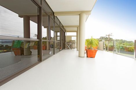 Photo of property in 201 Vipond Road, Stanmore Bay, Whangaparaoa, 0932