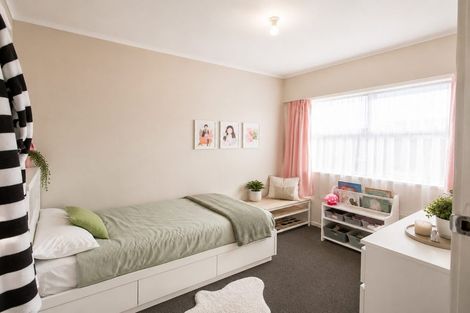 Photo of property in 61 Carrington Avenue, Silverdale, Hamilton, 3216
