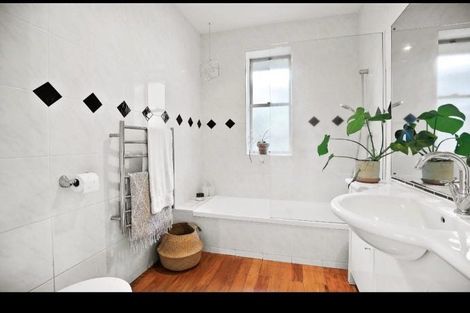 Photo of property in 12 George Street, Claudelands, Hamilton, 3214