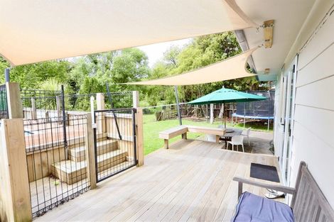 Photo of property in 14 Luke Place, Fairy Springs, Rotorua, 3015