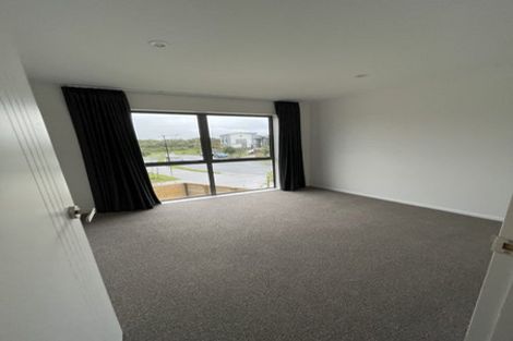 Photo of property in 1 Kokonga Lane, Silverdale, 0932