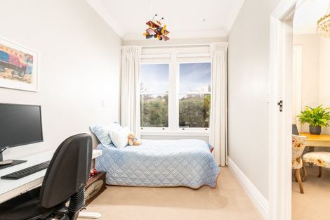 Photo of property in 8 Carrington Street, Mount Cook, Wellington, 6021