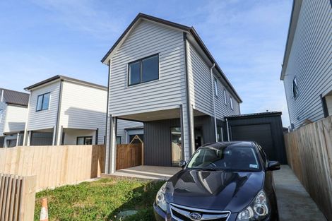 Photo of property in 21 Farranfore Road, Opaheke, Papakura, 2113
