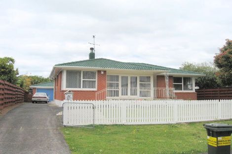 Photo of property in 20 Royal Arch Place, Rosehill, Papakura, 2113
