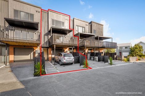 Photo of property in 48 Wallace Road, Hobsonville, Auckland, 0616