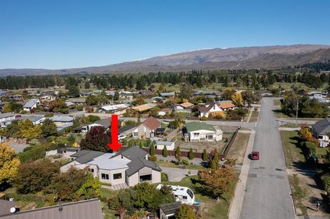 Photo of property in 23 Orchard Street, Clyde, 9330