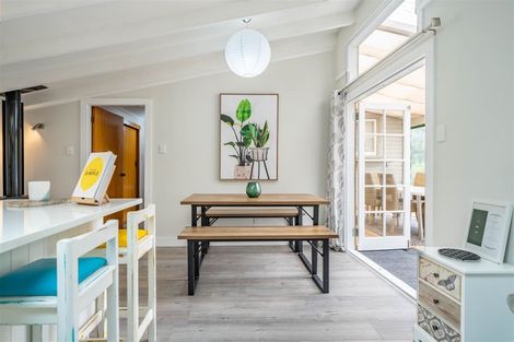 Photo of property in 38 Jocelyn Crescent, Pinehaven, Upper Hutt, 5019