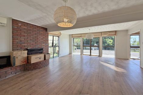 Photo of property in 7 Janome Place, Bucklands Beach, Auckland, 2014