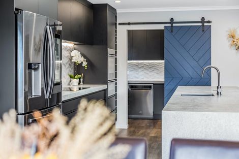 Photo of property in 4 Craigie Way, Wainuiomata, Lower Hutt, 5014