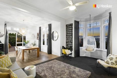 Photo of property in 151 Victoria Road, Saint Clair, Dunedin, 9012