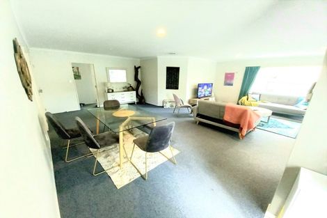 Photo of property in 5 Astrid Court, Awapuni, Palmerston North, 4412