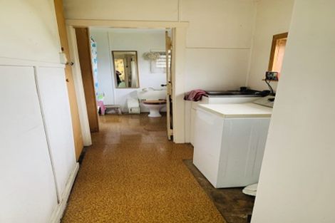 Photo of property in 1/27 Railway Street West, Papakura, 2110