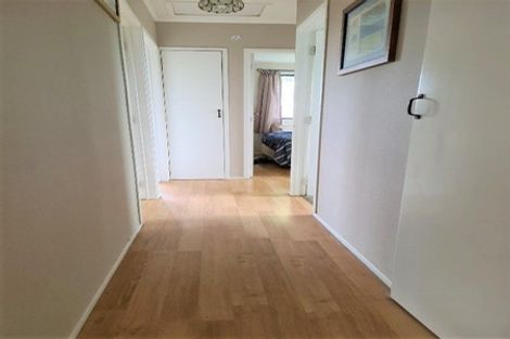 Photo of property in 13 Tabitha Crescent, Henderson, Auckland, 0612