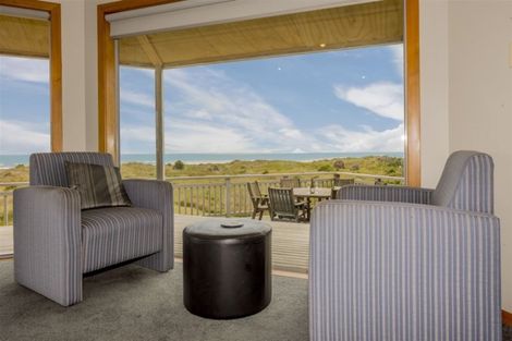 Photo of property in 103 Rua Avenue, Waitarere Beach, Levin, 5510