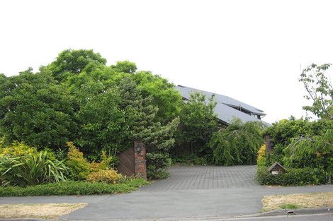 Photo of property in 5 Forest Park Place, Parklands, Christchurch, 8083