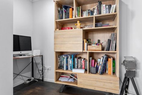 Photo of property in 1 Tawhara Place, Edgecumbe, 3120