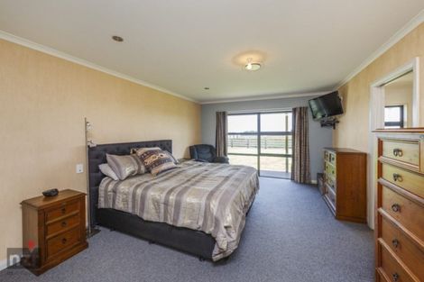Photo of property in 1107 Taonui Road, Colyton, Feilding, 4775