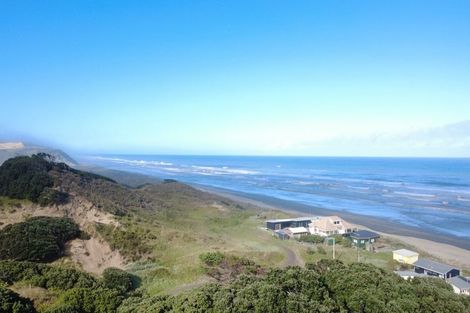 Photo of property in 636 Aranga Coast Road, Aranga, 0376