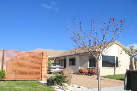 Photo of property in 14 Blythfield Place, Taradale, Napier, 4112