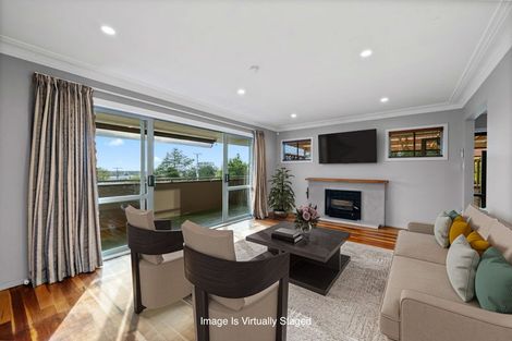 Photo of property in 17 Red Hill Road, Red Hill, Papakura, 2110