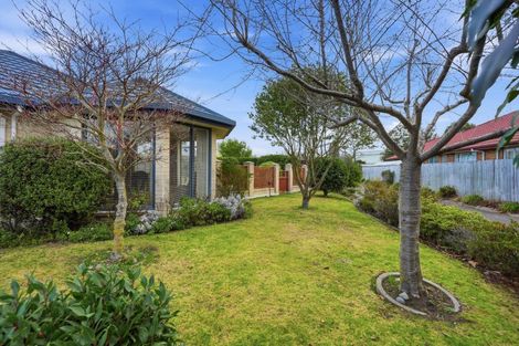 Photo of property in 8 Carmana Gardens, Rangiora, 7400