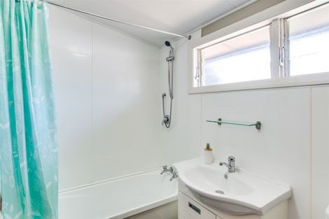 Photo of property in 50 Meeanee Road, Taradale, Napier, 4112