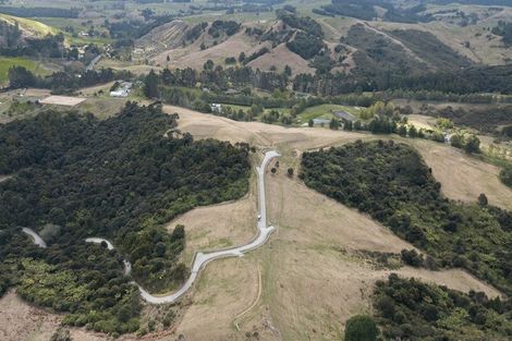 Photo of property in 204 Monowai Road, Wainui, Silverdale, 0994