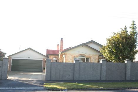 Photo of property in 8 Knighton Road, Hillcrest, Hamilton, 3216