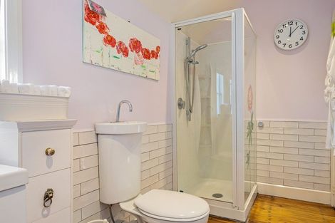 Photo of property in 49 Cashmere Road, Cashmere, Christchurch, 8022