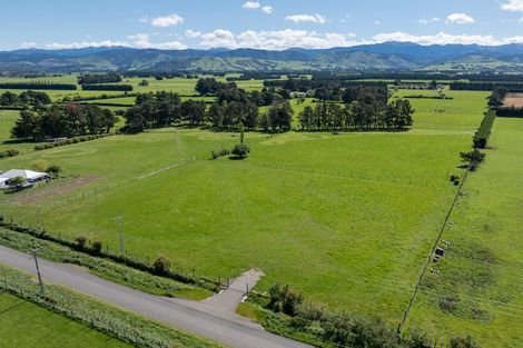 Photo of property in 231 Hughes Line, West Taratahi, Carterton, 5887
