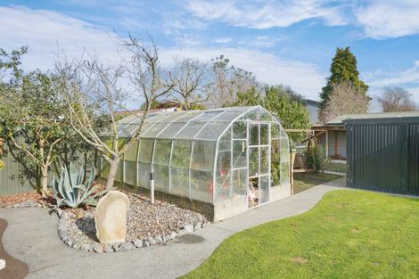 Photo of property in 13 Petries Road, Woodend, 7610