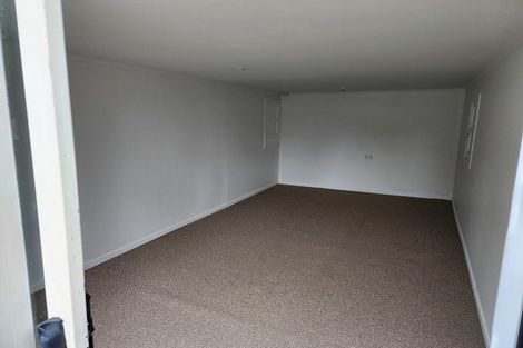 Photo of property in 132 Huatoki Street, Frankleigh Park, New Plymouth, 4310