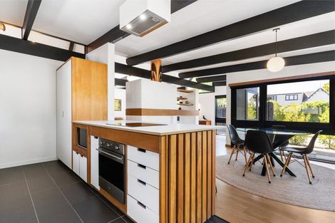 Photo of property in 20 Strathean Avenue, Avonhead, Christchurch, 8042