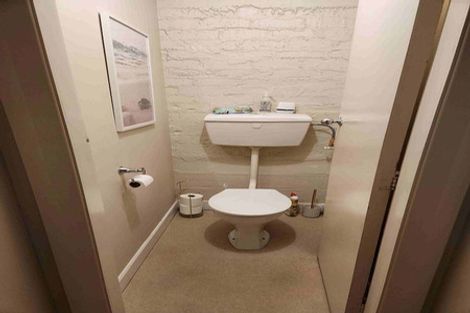 Photo of property in 45 Queen Street, Mount Victoria, Wellington, 6011