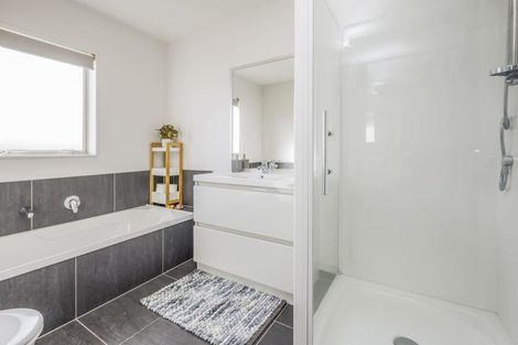 Photo of property in 106 Arion Road, Takanini, 2112