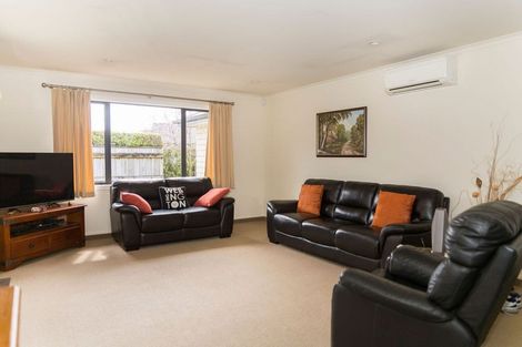 Photo of property in 5 Birch Drive, Dannevirke, 4930