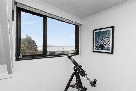 Photo of property in 15 Hornsey Road, Bluff Hill, Napier, 4110