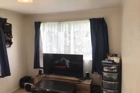 Photo of property in 2/6 Snell Avenue, Papakura, 2110