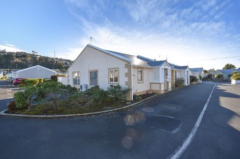 Photo of property in Balmoral Park, 6/31 Eastbourne Street, Caversham, Dunedin, 9012