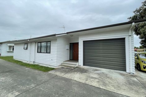 Photo of property in 355 College Street, West End, Palmerston North, 4410