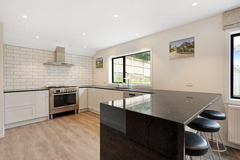 Photo of property in 20 Shastri Terrace, Khandallah, Wellington, 6035