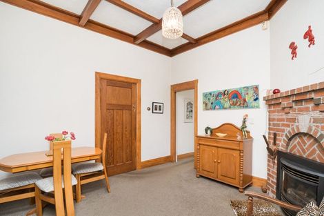 Photo of property in 7 Albert Street, Palmerston North, 4414