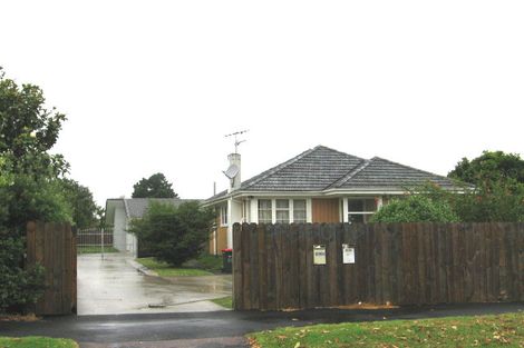 Photo of property in 210a Pilkington Road, Point England, Auckland, 1072