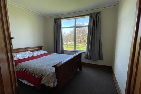 Photo of property in 7 Ovenden Street, Owaka, 9535