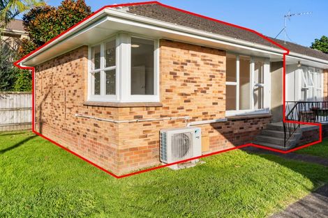 Photo of property in 1/2 Bowling Avenue, Epsom, Auckland, 1023