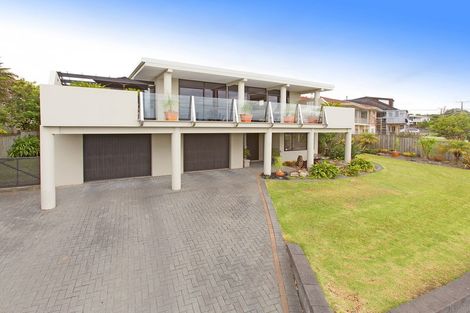 Photo of property in 201 Vipond Road, Stanmore Bay, Whangaparaoa, 0932