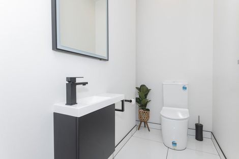 Photo of property in 1 Rutene Road, Kaiti, Gisborne, 4010