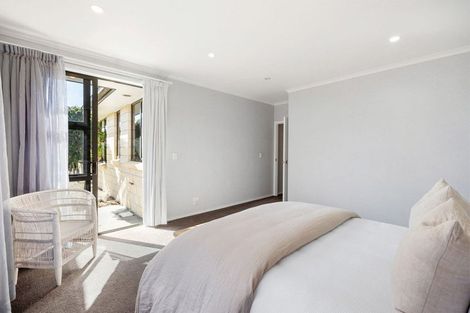 Photo of property in 14 Robieson Street, Roseneath, Wellington, 6011