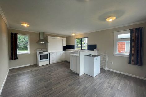 Photo of property in 102 Windsor Street, Windsor, Invercargill, 9810